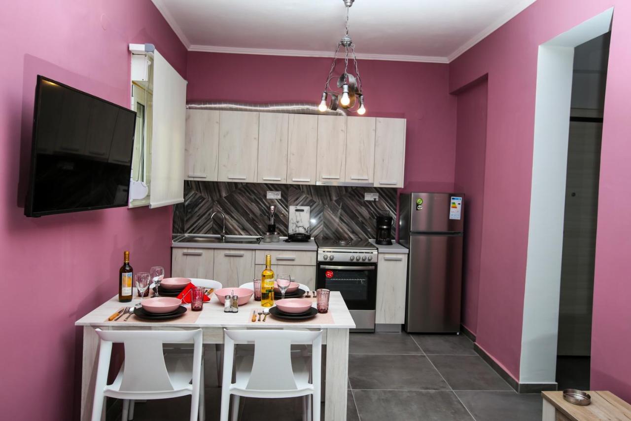 Stella Boutigue * Nea Peramos (Macedonia)